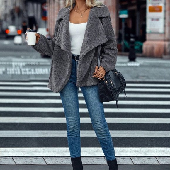 Contemporary Dual Pocket Lapel Neck Teddy Coat Grey - Picture 4 of 5